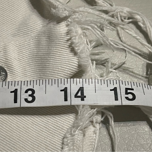 Zara white Frayed Hem Button High Rise Denim Skirt size medium - Picture 3 of 12